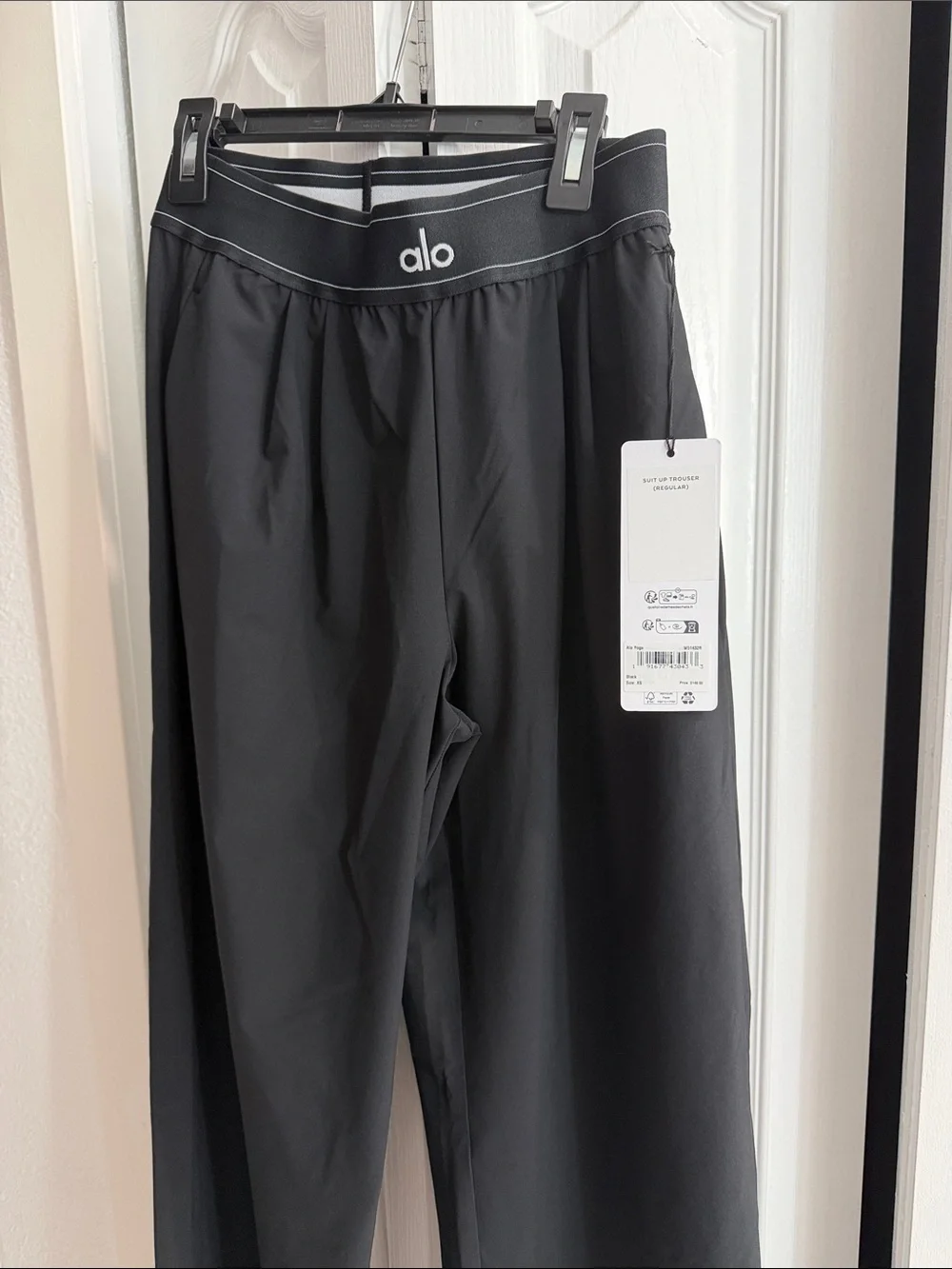 ALO Yoga Black Suit Up Trouser (Regular)